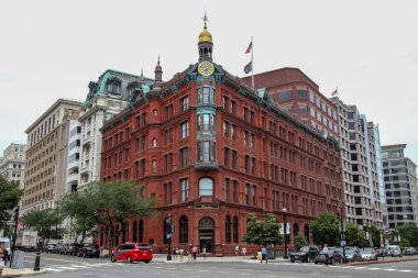 Washington Dc, ABD-14 Haziran 2018: R'den bina görünümü