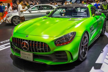 Bangkok, Tayland-18 Ağustos 2019:Limon yeşili Me'nin önünde