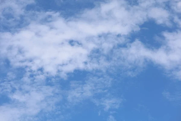 Widok Błękitne Niebo Zachmurzenie Skyscape Lato Tajlandii — Zdjęcie stockowe