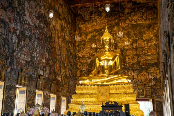Bangkok Tayland Temmuz 2020 Bangkok Taki Suthat Tapınağındaki Büyük Altın — Stok fotoğraf