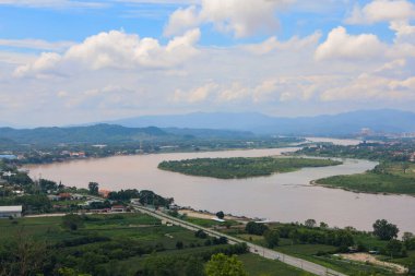 Mekong Nehri 'nin manzarası Tayland' da güzel bir doğa nehridir.