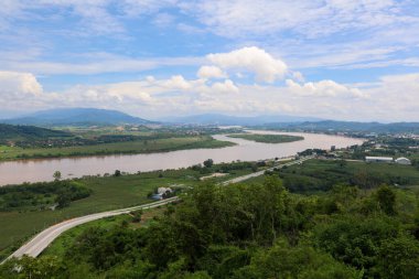 Mekong Nehri 'nin manzarası Tayland' da güzel bir doğa nehridir.
