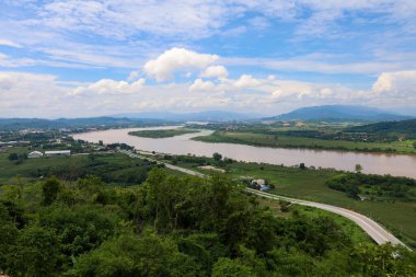Mekong Nehri 'nin manzarası Tayland' da güzel bir doğa nehridir.