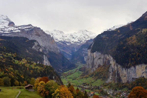 Вид Альпійську Гору Восени Сніг Верхньому Пагорбі — стокове фото