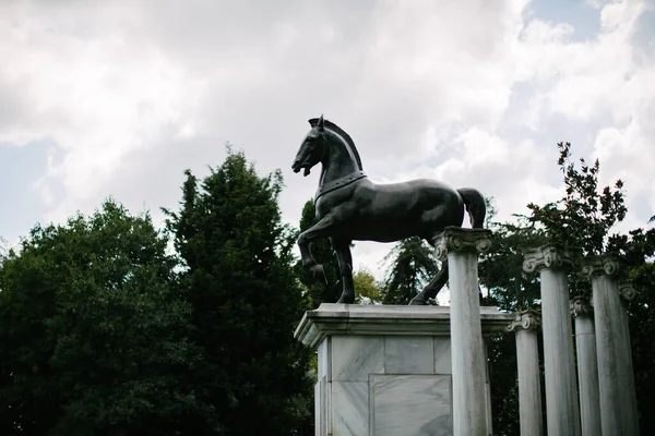 Istanbul Türkei 2019 Pferdestatue Ist Schwarz Und Majestätisch — Stockfoto