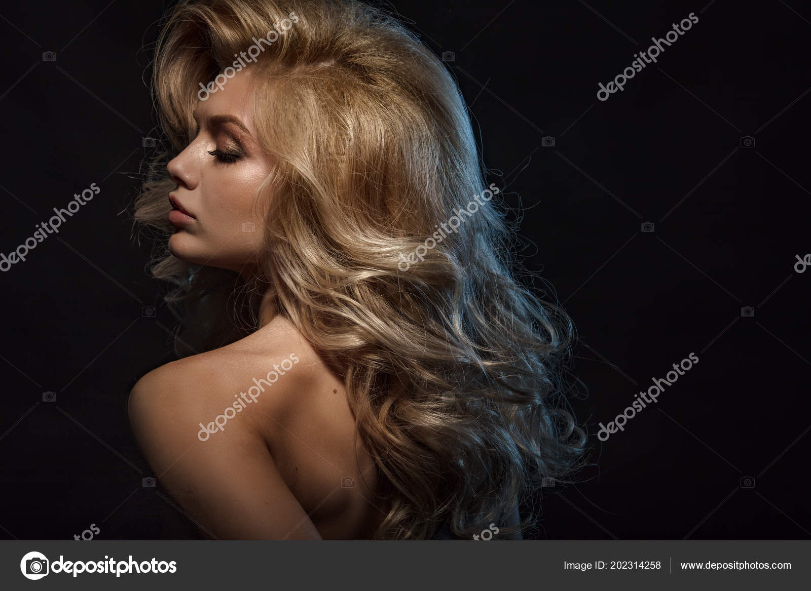 Beauty Headshot Blonde Model Closeup Portrait Classical Hairstyle