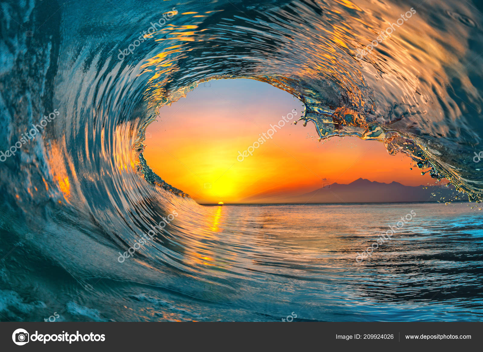 ocean waves sunset