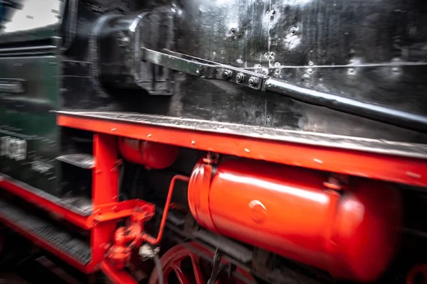 细节和不同的图像的机车 编组站 马车和火车站在一个古老的工业遗产博物馆在荷兰在 Beekbergen — 图库照片