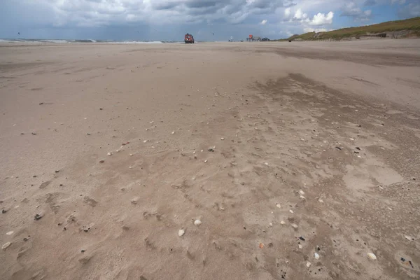 Hollanda Kıyılarının Kumlu Plajları Tehdit Yaz Fırtınası Ayrıntılarını — Stok fotoğraf