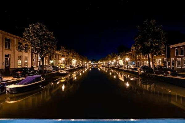 Detalhes Ruas Casas Becos Canais Cidade Velha Alkmaar Holanda Norte — Fotografia de Stock