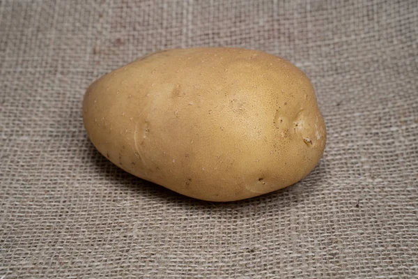 Φωτογραφία μιας πατάτας λαχανικών. Φρούτα λαχανικά πατάτες. — Φωτογραφία Αρχείου