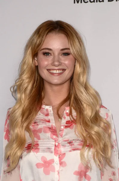 Actress Virginia Gardner — Stock Photo, Image