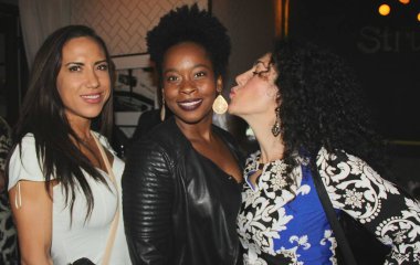 Alyssa LeBlanc, Alanna Topps, Irina Aylyarov, A 'nın ev sahipliğini yaptığı 