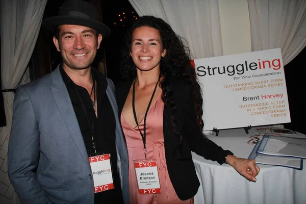 Brent Harvey Joanna Bronson Événement Struggleing Your Consideration Organisé Par — Photo