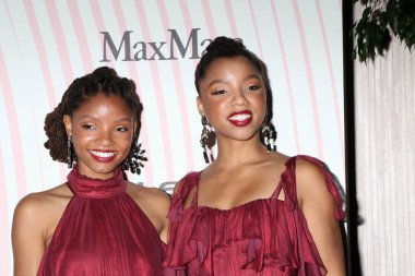 Chloe Bailey, Halle Bailey