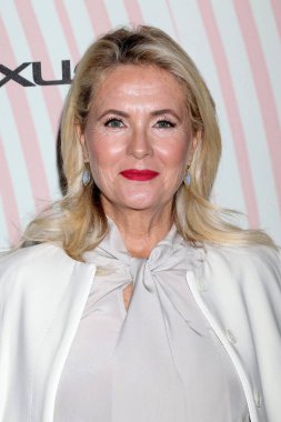 aktris Cornelia Guest