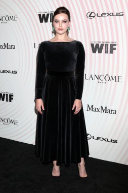 aktris Katherine Langford