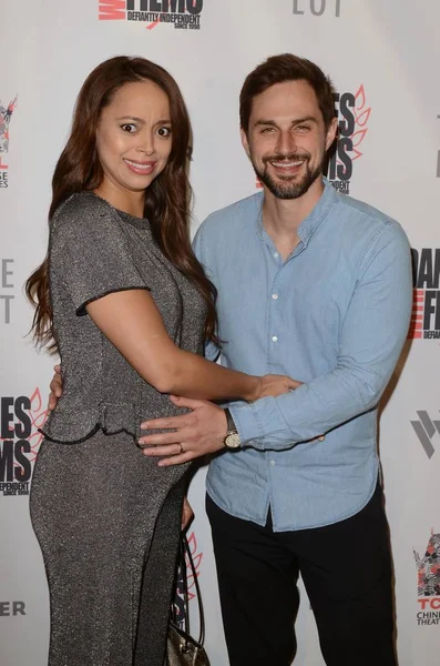 Amber Stevens Batı, Andrew J.West