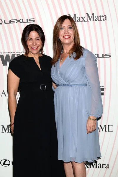 Amy Baer, Kirsten Schaffer