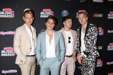 Vampirler, James Mcvey, Connor top, Tristan Evans, Bradley Simpson