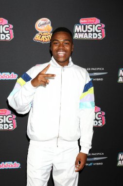 aktör Michael Woodward