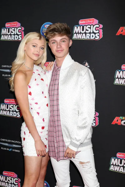 Loren Gray, Hrvy — Foto de Stock