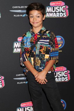 aktör Malachi Braton