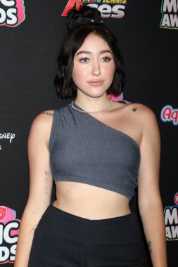 aktris Noah Cyrus