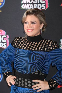 şarkıcı Kelly Clarkson'ın