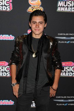 aktör Isaak Presley