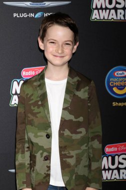 aktör Jason Maybaum