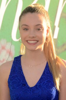 sinema oyuncusu Jessica Treska