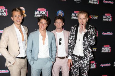 Vampirler, James Mcvey, Connor top, Tristan Evans, Bradley Simpson