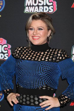 şarkıcı Kelly Clarkson'ın