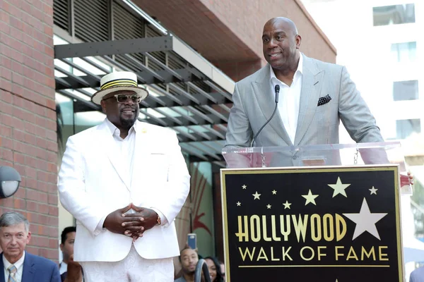 Cedric Entertainer Magic Johnson Cedric Entertainer Star Sulla Hollywood Walk — Foto Stock