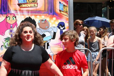 Marissa Jarret Winokur, oğlu Zev