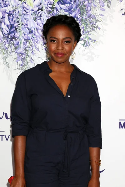 Attrice Jerrika Hinton — Foto Stock