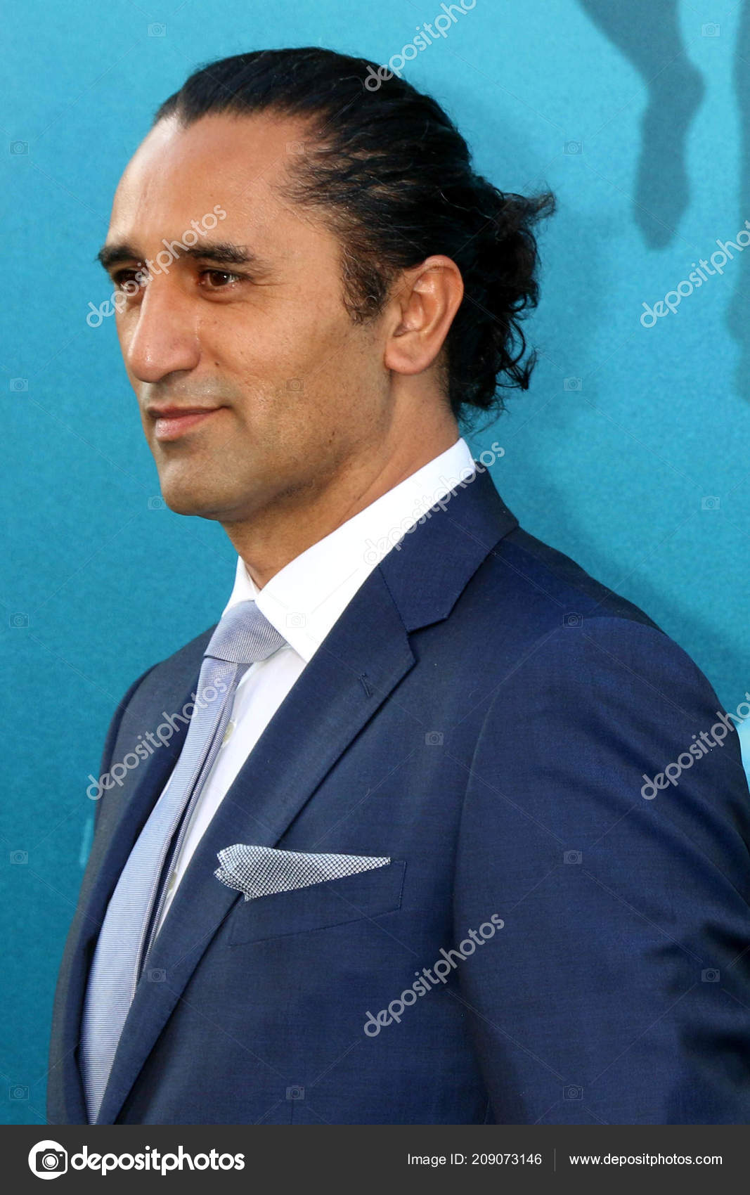 Cliff Curtis