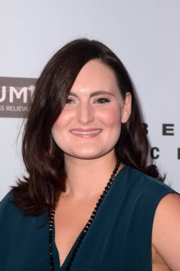 Mary Chieffo, MUAHs, Cal Mare, Beverly Center, Los Angeles, CA 08-12-18 'in sunduğu Emmy Makyaj ve Kuaför Resepsiyonunda.