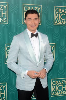 aktör Henry Golding