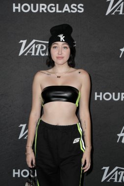 Noah Cyrus genç Hollywood parti, Sunset Tower Hotel, Los Angeles, Ca 08 / 28-18 çeşitli'nın gücü
