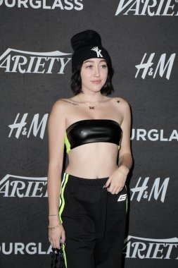 Noah Cyrus genç Hollywood parti, Sunset Tower Hotel, Los Angeles, Ca 08 / 28-18 çeşitli'nın gücü