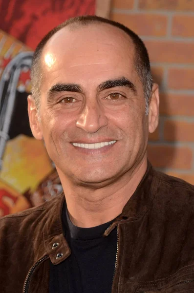 Navid Negahban Mayans Red Carpet Premiere Tcl Chinese Theater Hollywood — Stock Photo, Image