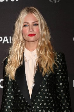 Beth Behrs 2018 Paleyfest sonbahar Tv Previews - Cbs, Paley Center medya, Beverly Hills, CA'ın 09-12-18