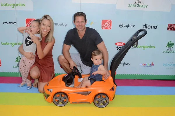 7 yıllık ünlü Red Carpet olay yeni Bloom sunulan adım 2, Sony Stüdyoları, Culver City, Ca 09-22-18 Baby2baby yararlanan medya tarafından Jessica Hall