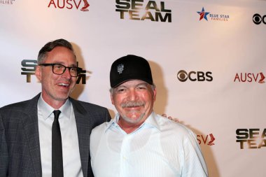 John Glenn, Christopher Chulack galasında eleme, 