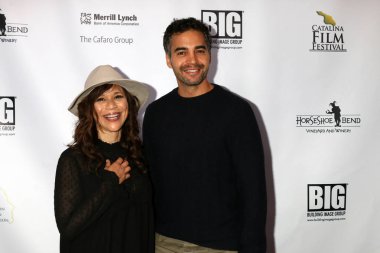 Rosie Perez, Ramon Rodriguez Catalina Film Festivali'nde - Açılış Gecesi, Sanat Tiyatrosu, Long Beach, Ca 09-26-18