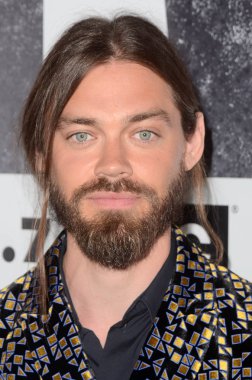 Tom Payne 