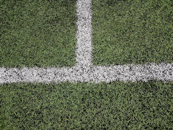 Белая Линия Зеленой Траве Спортивного Стадиона Имитация Зеленой Травы Футбольном — стоковое фото