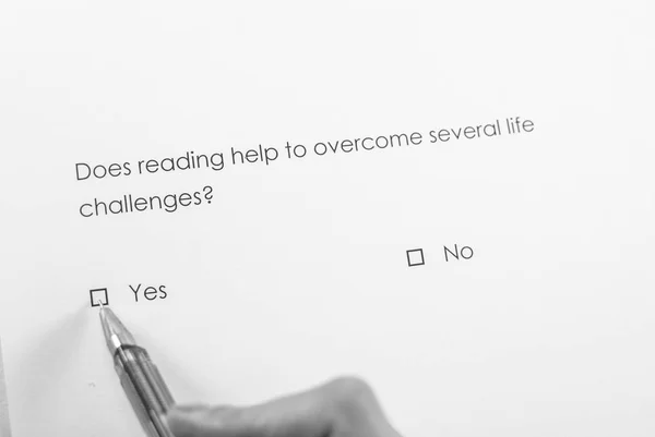 Does reading help to overcome several life challenges? Yes